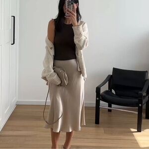 Quince Cream Midi 100% Washable Silk Skirt